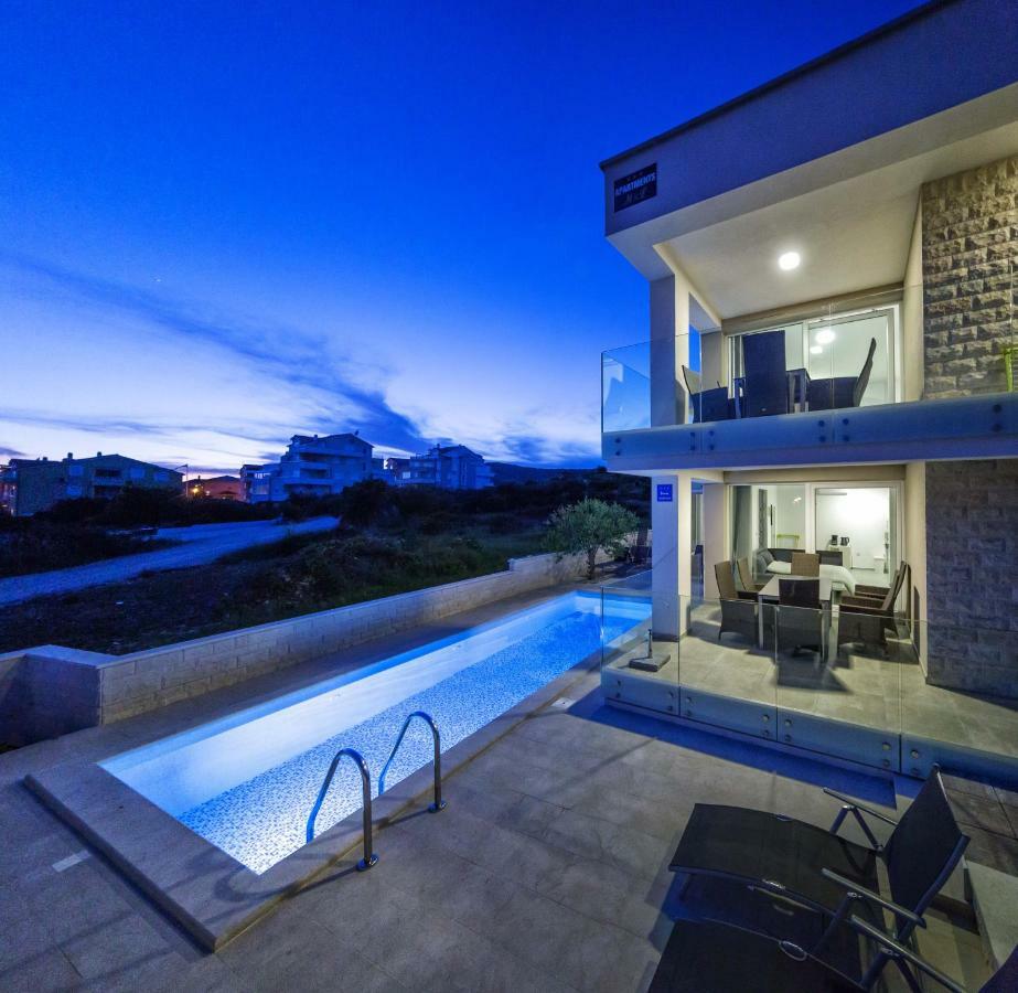 Apartments M&L 沃迪切 外观 照片